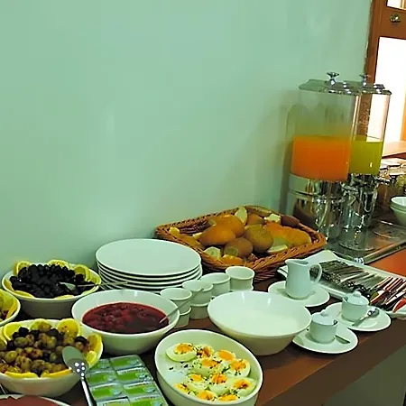 Lalinn Hotel 3*